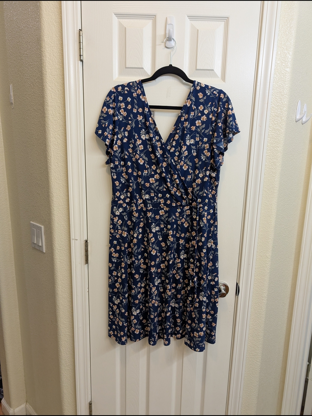 Kaileigh Navy Floral Wrap Midi Dress